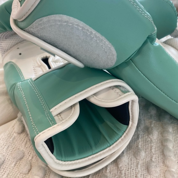 Accessories Ufc Gym Training And Sparring Gloves Poshmark